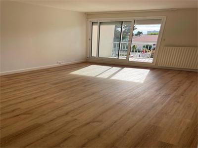 A ROYAN, à 900 m du marché central